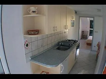 Milka Apartment Lastovo